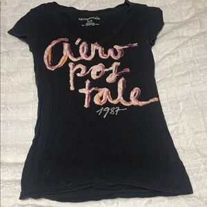 Aeropostale Women's Black Tee with Pink Graphic